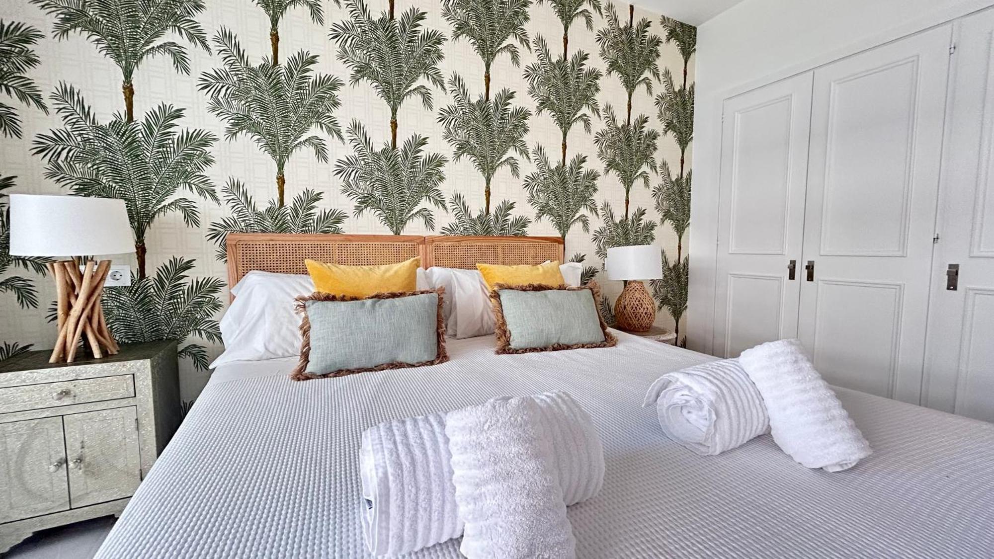 Marbella Center New And Luxurious Apartment On The Beach 627 Eksteriør billede